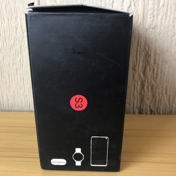 Intoval Wireless Charger, Wireless Charging Station for Phone/Watch/Buds - Picture 3 of 12